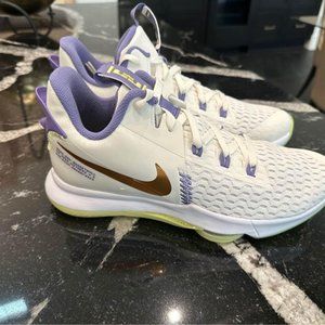 Nike Lebron "Witness" V (5)
